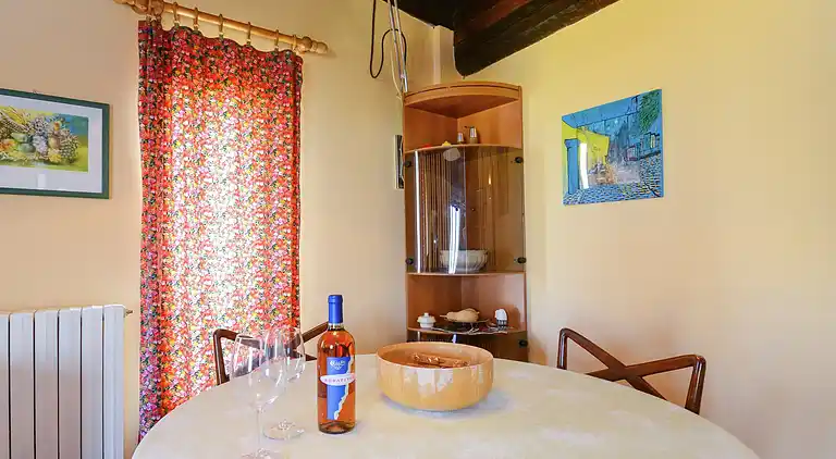 Apartment in Montecalvo Versiggia