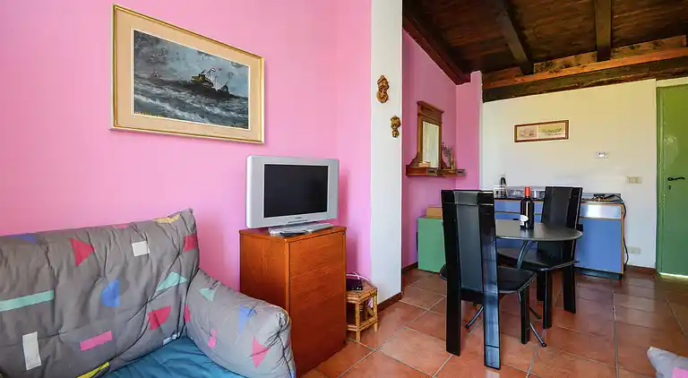 Apartment in Montecalvo Versiggia