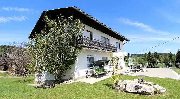 Apartment in Tschrestal