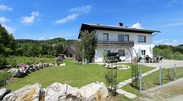 Apartment in Tschrestal