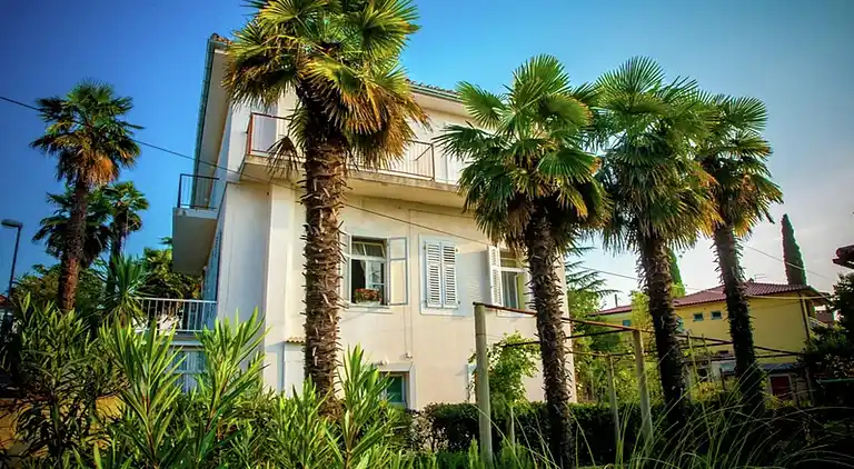 Apartment in Malinska