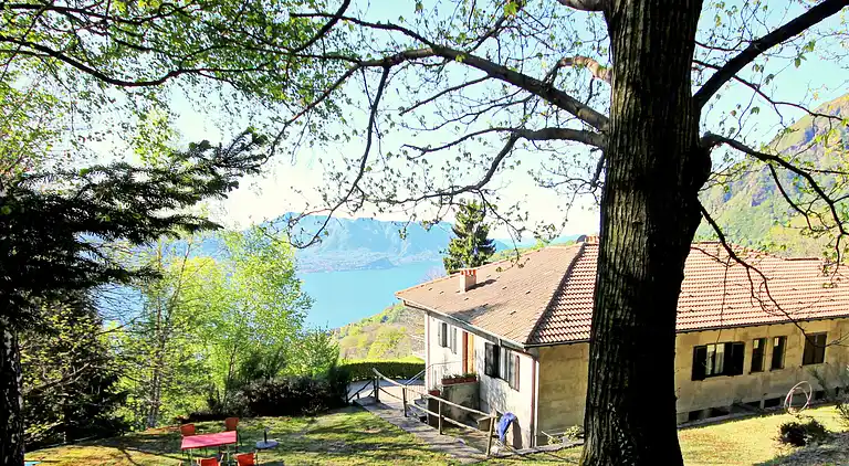 Ferielejlighed i Trarego