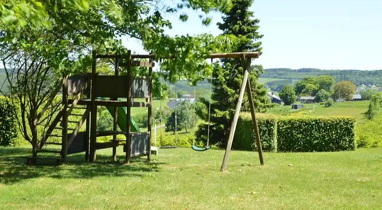 Apartment in Gros-Fays