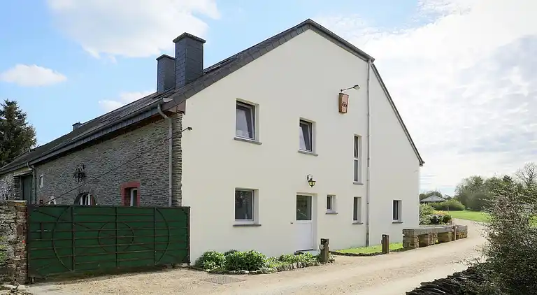 Holiday home in Tillet