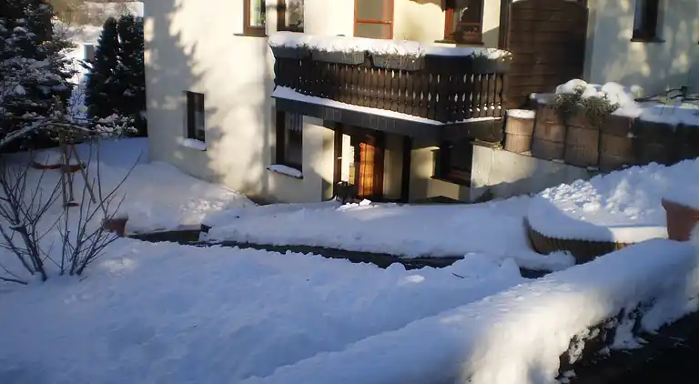 Holiday home in Niederehe