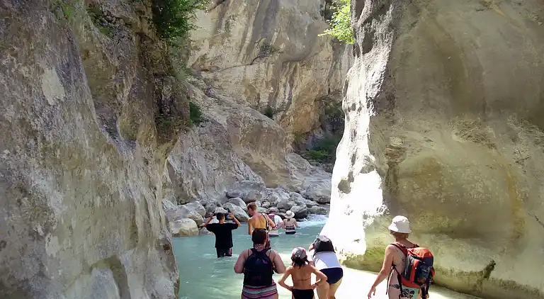 Castle in Jonquières