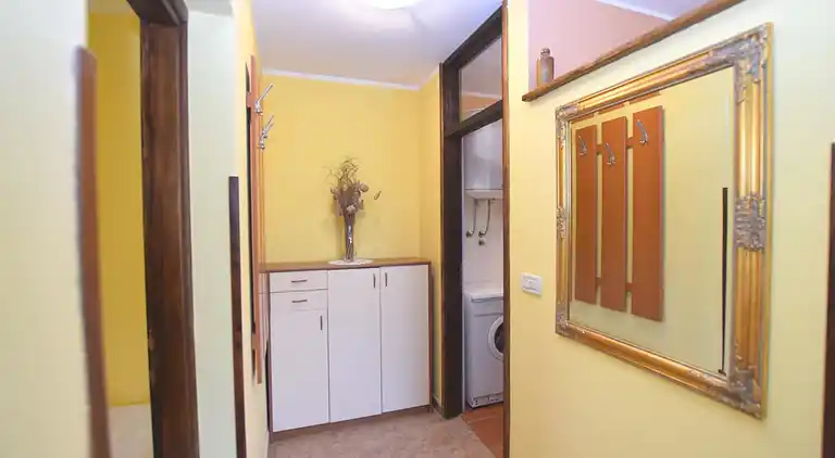 Appartamento in Žbandaj