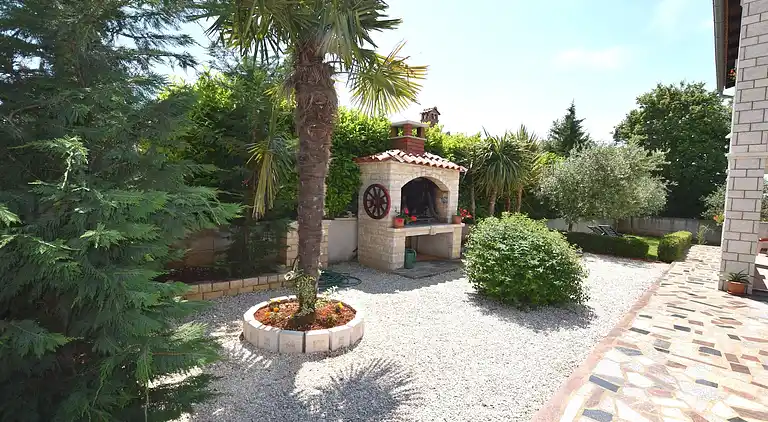 Sommerhus i Žbandaj