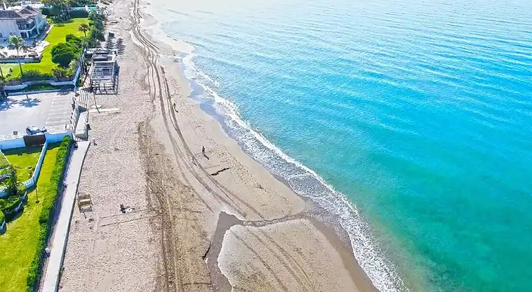 Beautiful Beach side Villa Marbella