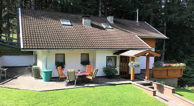 Holiday home in Lamnitz