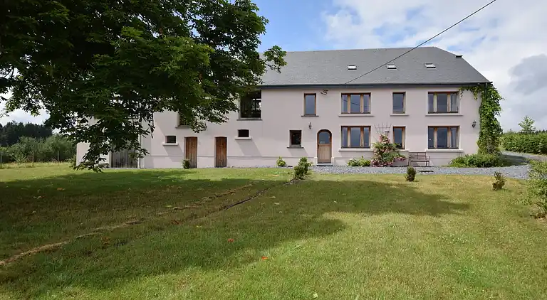 Holiday home in Assenois