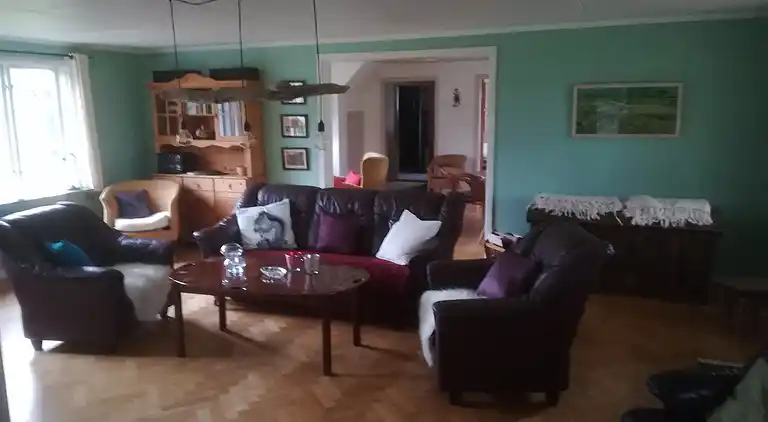 Gussagården; ein großes und wunderbares Haus