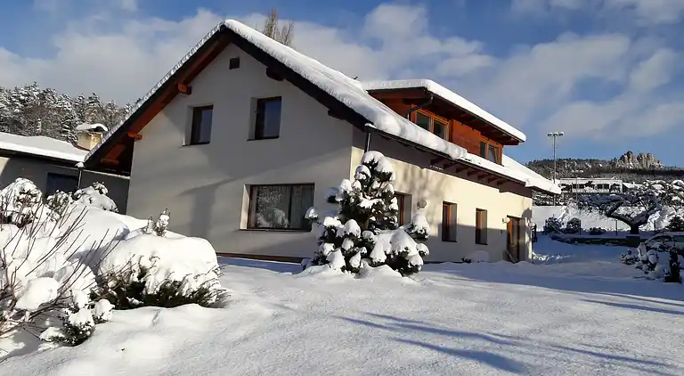 Sommerhus i Vranové 1díl