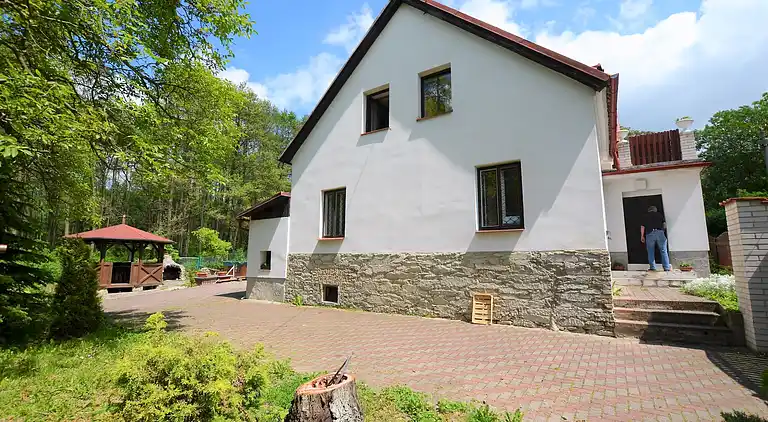Holiday home in Dolní Týnec
