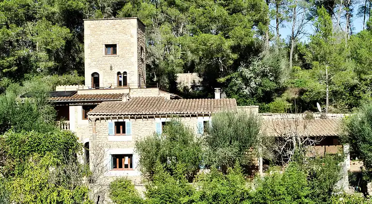 Manor house in Montuïri