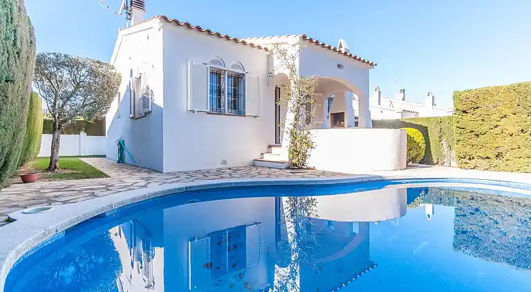 Holiday home in L'Escala