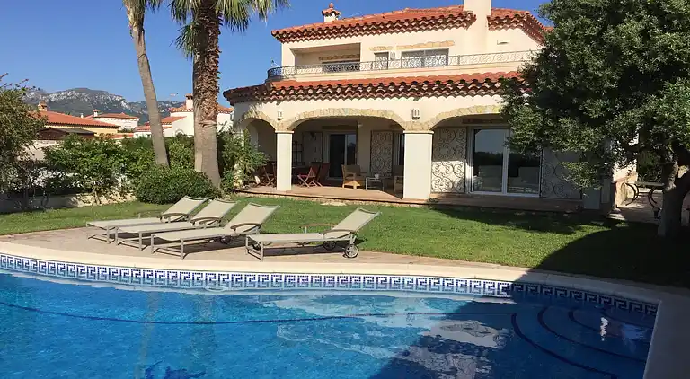 Villa on Costa del Zefir