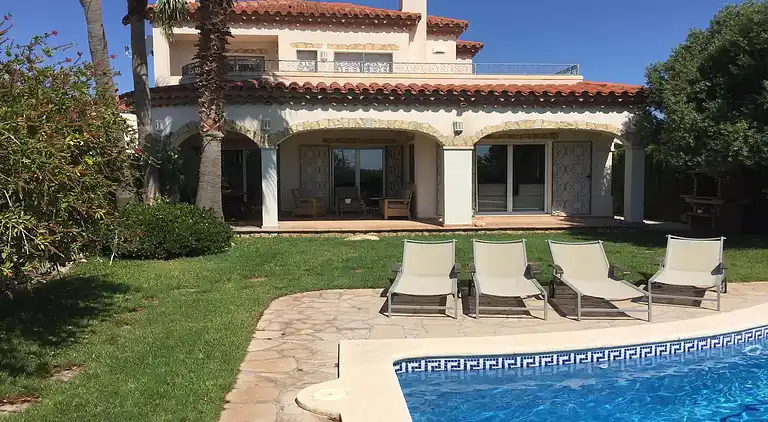 Villa on Costa del Zefir