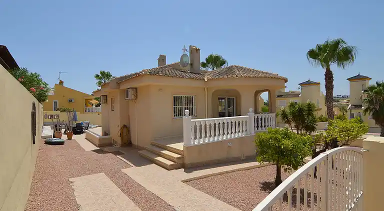 Villa in Residencial Benimar