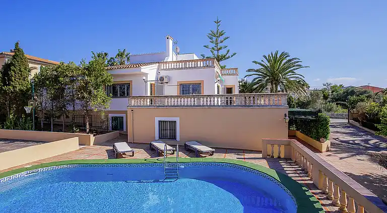 Villa in Badia Blava