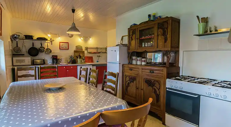 Holiday home in Pérignac