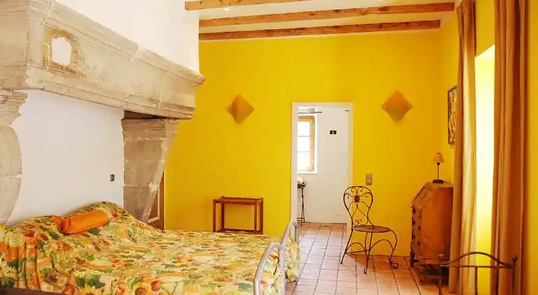 Manor house in Montrigaud