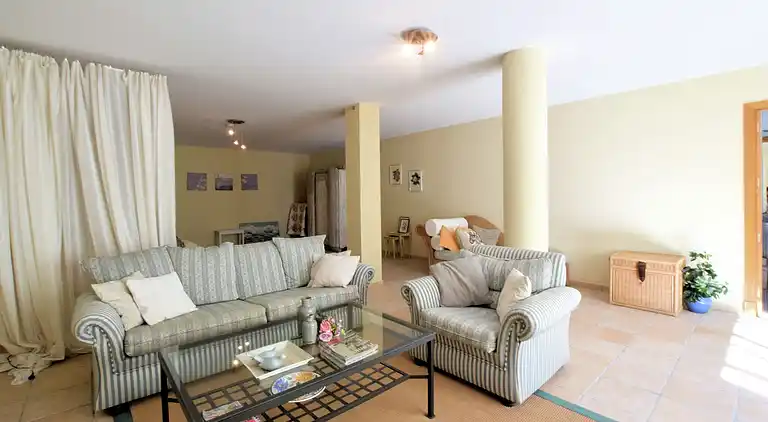 Apartment in El Paraíso