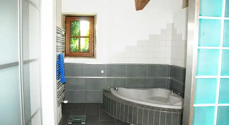 Manor house in Montrigaud