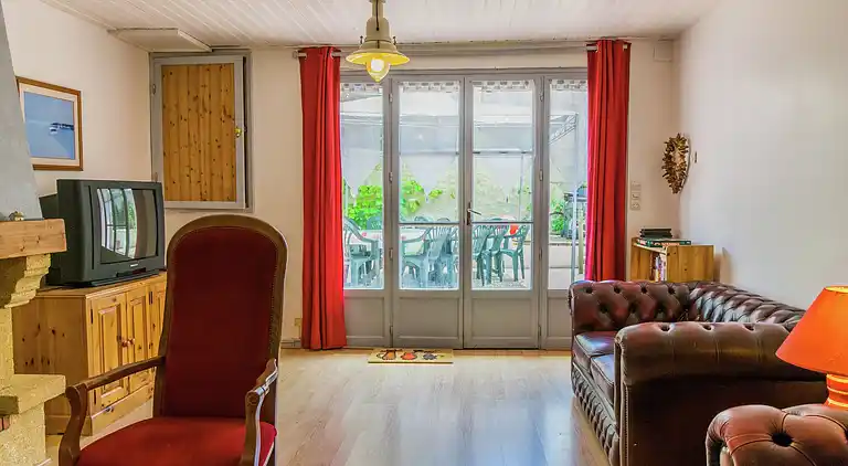 Holiday home in Pérignac