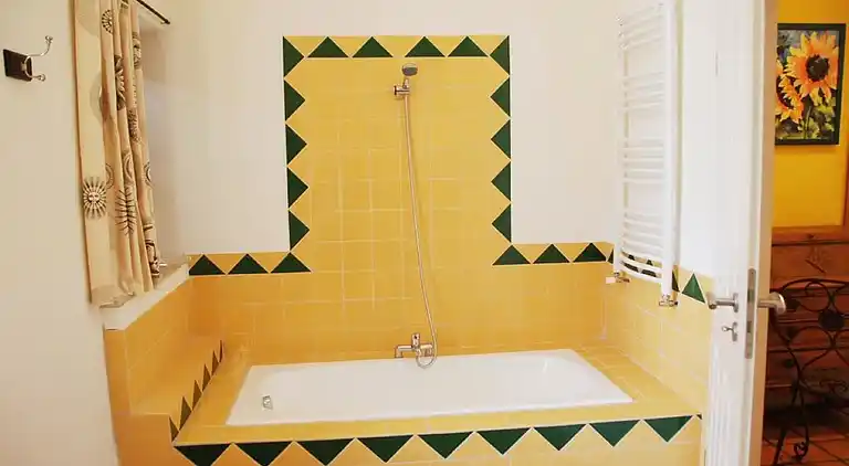 Manor house in Montrigaud