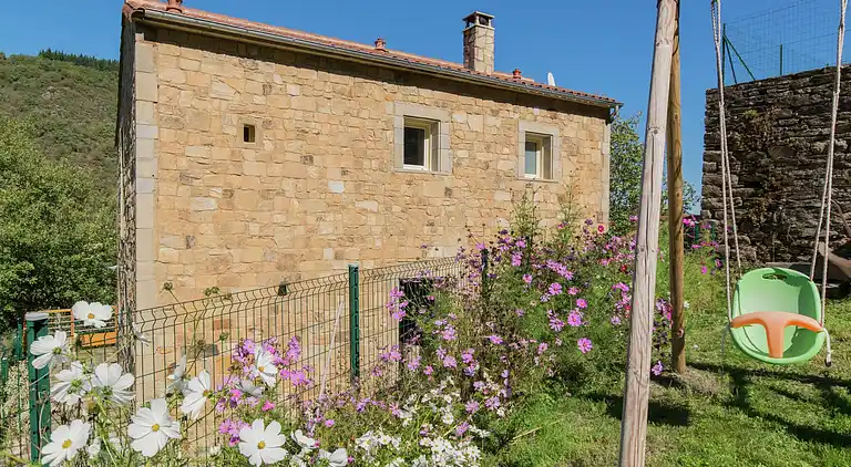 Semesterbostad i Coupiac