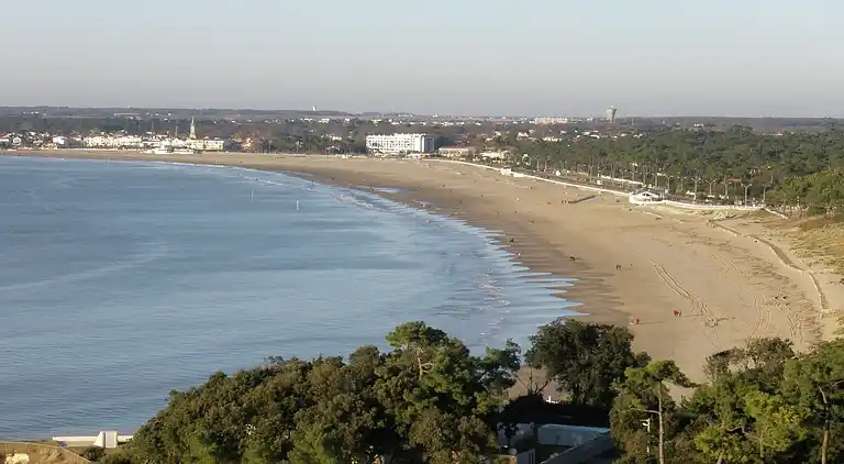 Holiday home in Pérignac
