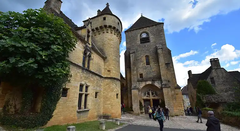 Holiday home in Saint-Crépin-et-Carlucet