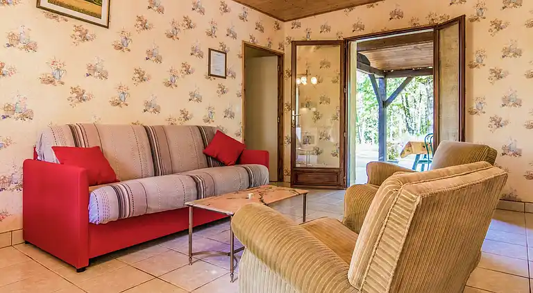 Holiday home in Saint-Crépin-et-Carlucet