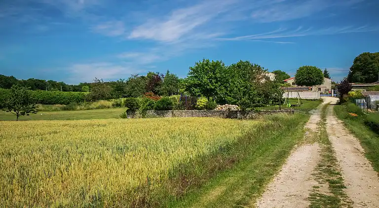 Holiday home in Pérignac