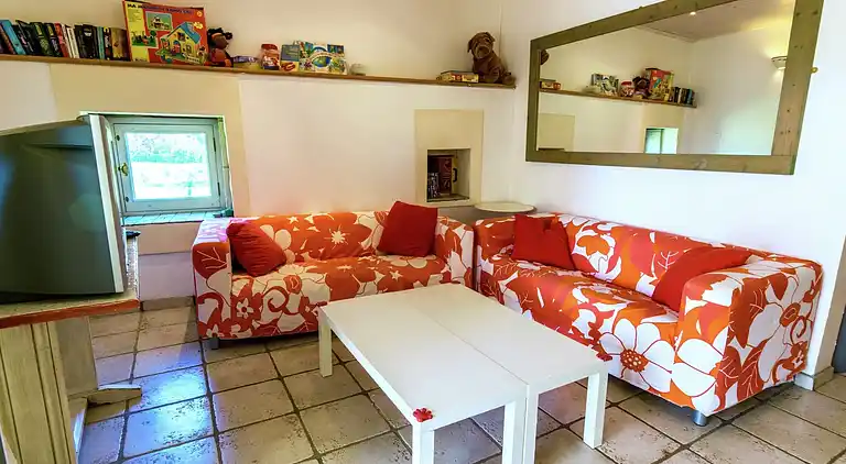 Holiday home in Pérignac