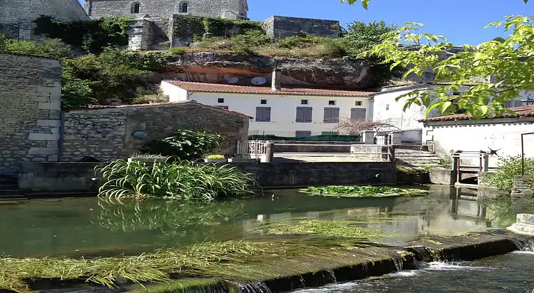 Holiday home in Pérignac