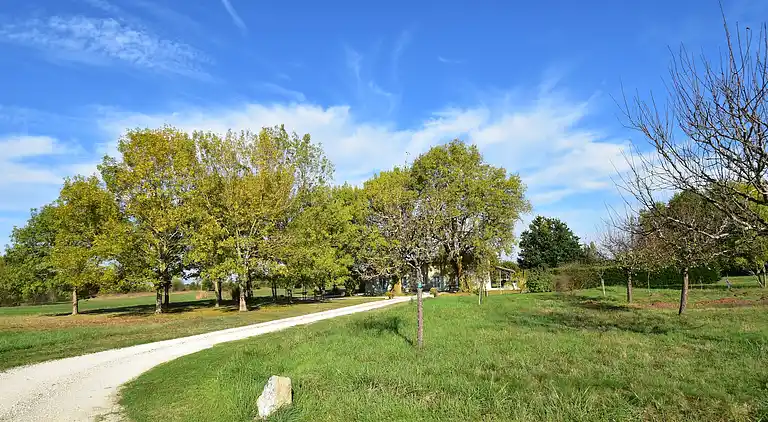Holiday home in Cours-de-Pile