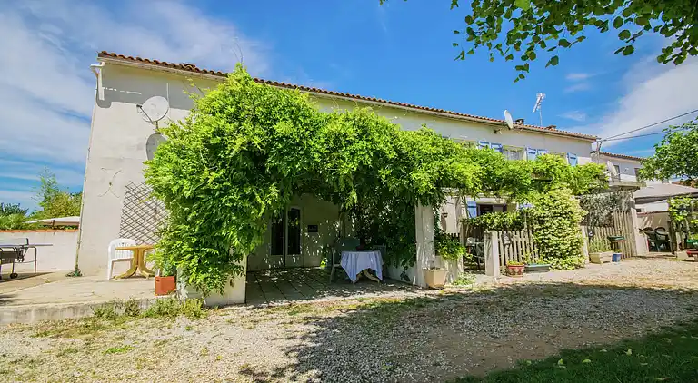 Holiday home in Pérignac