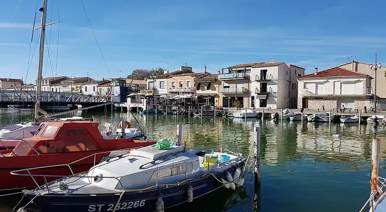 Villa in Saint-Laurent-d'Aigouze