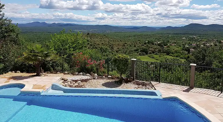 Villa in Potelières