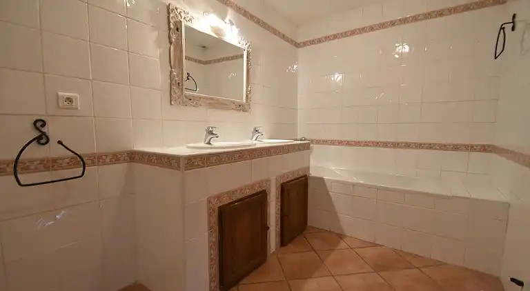 Villa in Saint-Laurent-d'Aigouze