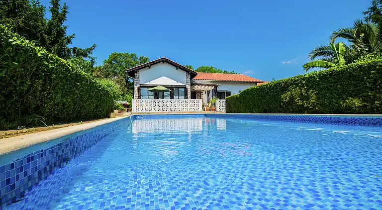 Manor house in Ascain