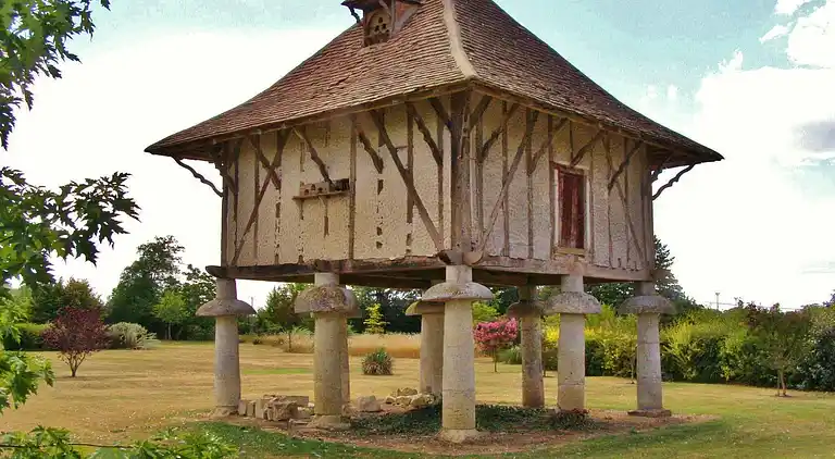 Holiday home in Lacapelle-Cabanac