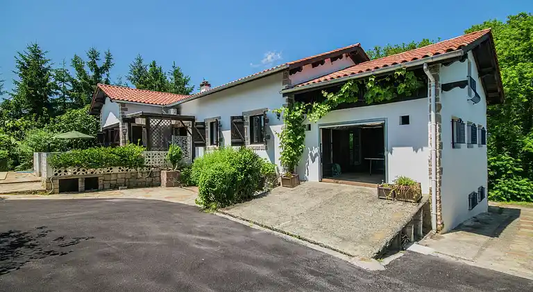 Manor house in Ascain