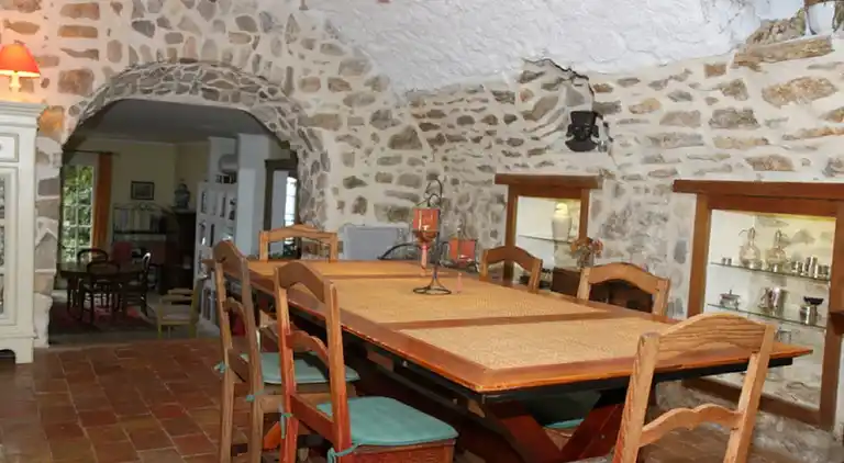 Holiday home in Évenos