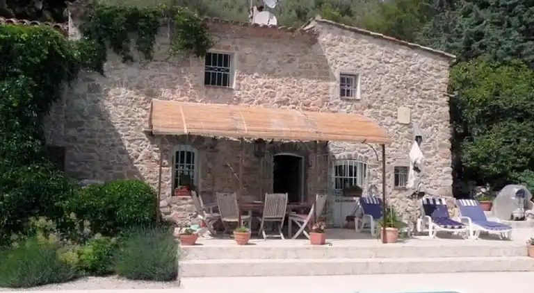 Holiday home in Évenos