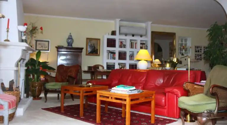 Holiday home in Évenos