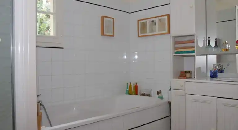 Holiday home in Évenos