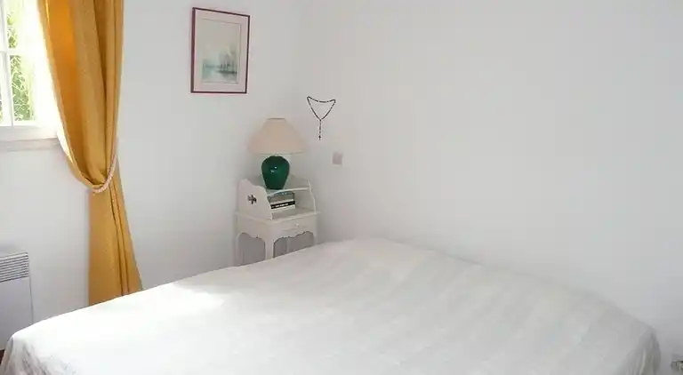 Holiday home in Évenos